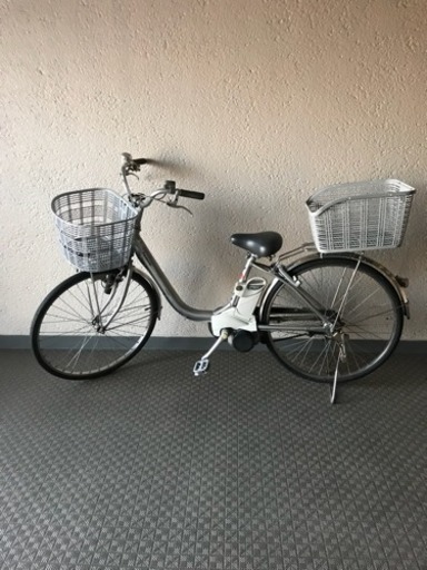【お引き渡し完了です❣️ありがとうございました】パナソニック電動自転車  シルバー  26インチ  中古