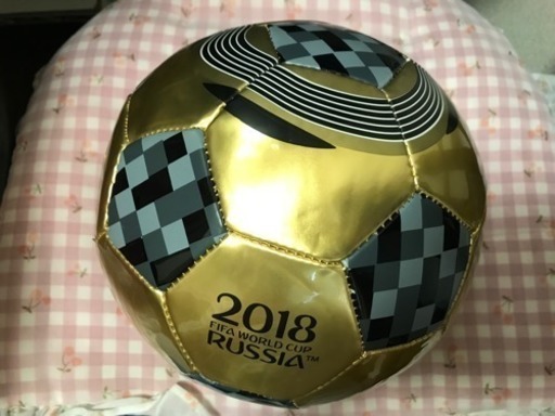 値下げ 新品未使用 サッカーボール ゴールド 18 ロシア ワールドカップ まお 赤池のサッカー の中古あげます 譲ります ジモティーで不用品の処分
