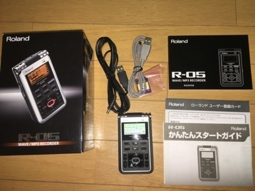 ローランド R-05 WAVE/MP3レコーダー 新古品
