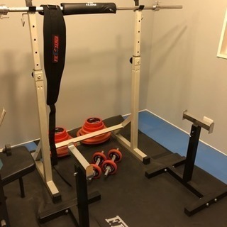 トレーニングルーム ウェイトトレーニング器具一式