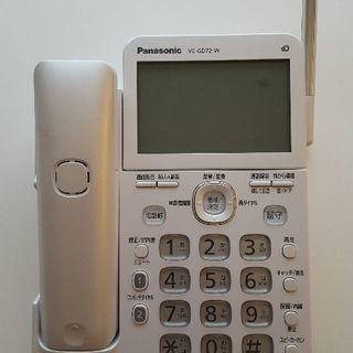 Panasonic　コードレス電話機　VEーGD72DW （美品...