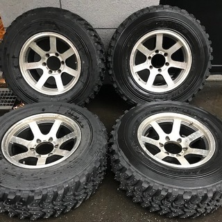 まもなく値上げ【超希少】̻🔴265/70R16　スパイクタイヤ　...