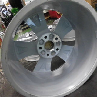値下げ！綺麗にしました！！アウディ純正　7.5Ｊ＋43　112-5穴★タイヤの相談承ります。アウディ　Ａ４（８Ｅ）　Ａ６（４Ｆ、４Ｂ）などに