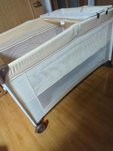折りたたみベビーベッド·プレイヤード Nebio sleep 美品