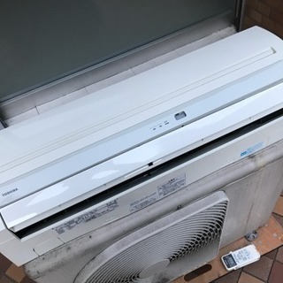 【取引完了】10畳用 200V TOSHIBA 2.8kW 2012年 ルームエアコン 板橋区