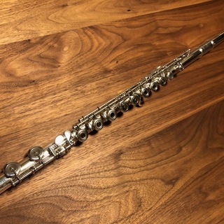 YAMAHA YFL81 総銀製ハンドメイドフルート　オーバーホール済み!