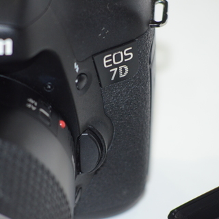 最終値下げ！早い者勝ち！Canon キャノン EOS 7D Wズームキット＆ジャンクレンズおまけ