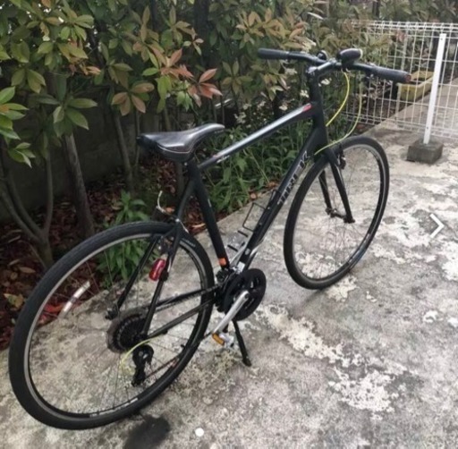 自転車 トレッククロスバイク