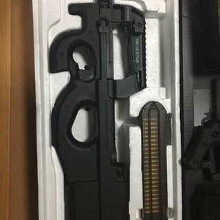 S&T P90 カスタムマガジンセット(ほぼ新品)