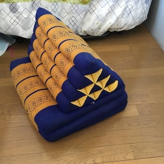 三角枕(三角マクラ/クッション)アジアンなバリ風