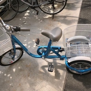 美品、大人用の三輪車