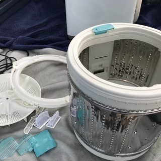 取引中です。2012年製日立全自動洗濯機。白い約束7キロ。千葉