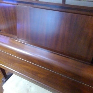 ヤマハ　YAMAHA　アップライトピアノ　木目調　W-102　W102