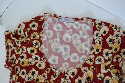 Egerie Paris ワンピース ストレッチ素材 フランス製 岩倉六 岩倉のワンピースの中古 古着あげます 譲ります ジモティーで不用品の処分