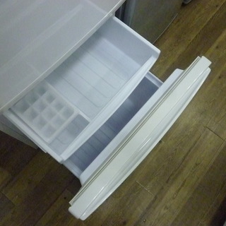 R 中古 SHARP ２ドア冷蔵庫 137L・つけかえどっちもドア SJ-D14B 2016年製