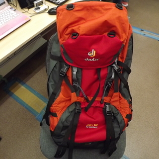 deuter ドイタ― リュックサック エアコンタクト 45 +10 赤 オレンジ 黒 