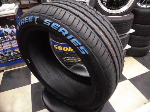 けっこう珍しい？ ホワイトレター★MONSTA STREET SERIES★ 225/40R18 未使用４本価格★FT86 BRZ ヴォクシー セレナ 等★ けっこう珍しい？ ホワイトレター☆MONSTA STREET SERIES☆ 225/40R18