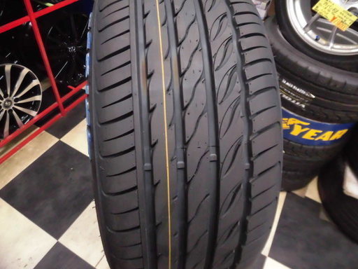 けっこう珍しい？ ホワイトレター☆MONSTA STREET SERIES☆ 225/40R18