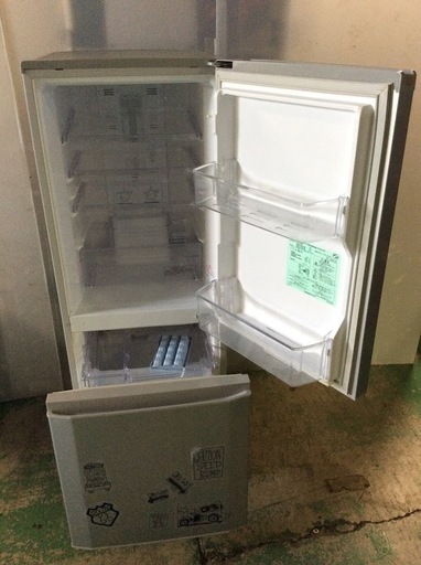 三菱　ＭＲ-Ｐ15Ｘ-Ｓ　2ドア冷凍冷蔵庫　146Ｌ　2013年製