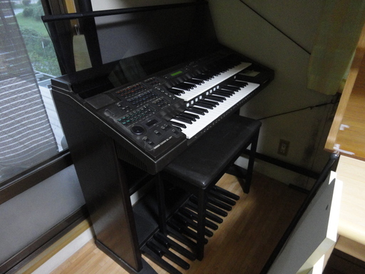 エレクトーンを譲ります