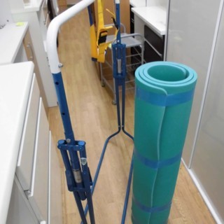 ワンタッチトレーニング鉄棒　マット・逆上がり補助ベルトセット　札幌　西岡店