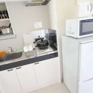 〇トータル原価50万相当〇家具・家電一式お売りします　Su1