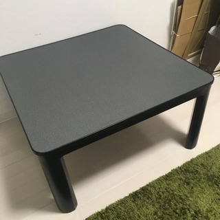 正方形型テーブル（幅75cm）