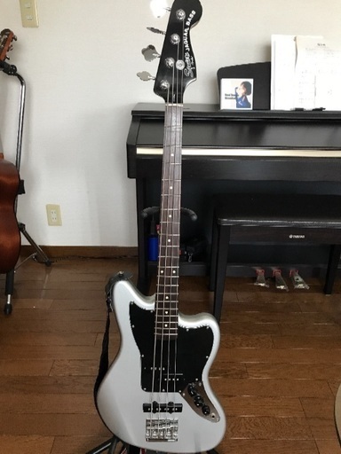 大特価ほぼ未使用新品★ Squair by Fender ジャガーベース