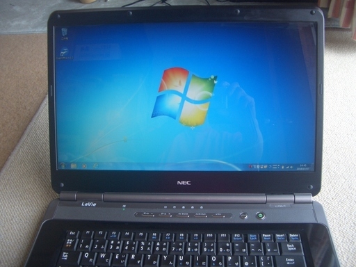 Windows7 　NEC　PC-LL730TG6B　　すぐに使用できます