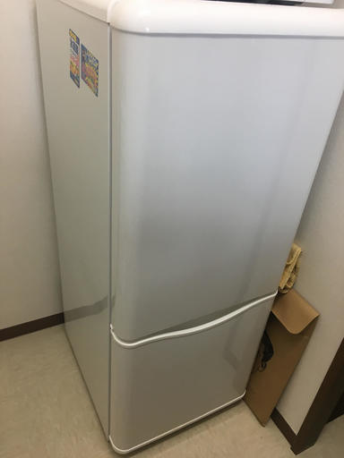 【使用期間1年弱】DAEWOO 150L 2ドア冷凍冷蔵庫（アーバンホワイト）ダイウ DR-B15DW