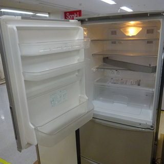 安心の6ヶ月保証付！2012年製 SHARPの350L3ドア冷蔵庫【トレファク