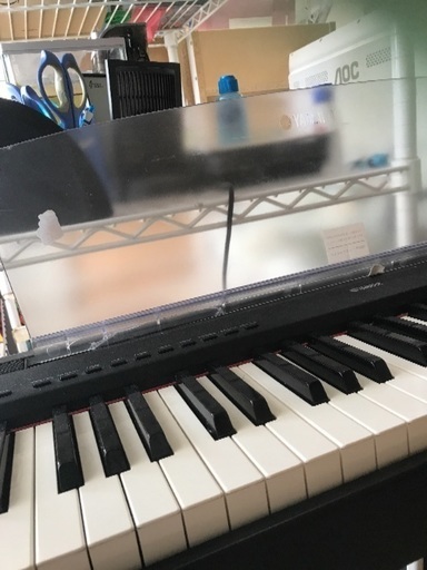 商談中！電子ピアノ