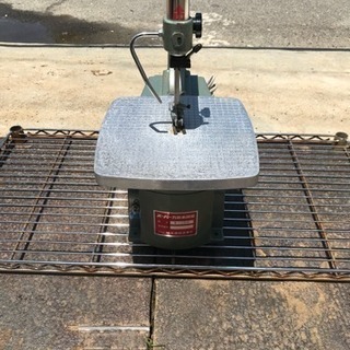 旭工機 B-100 スーパー万能糸鋸盤 (中古品) 固定アーム式 糸ノコ 旭工機 B-100 スーパー万能糸鋸盤 (中古品) 固定アーム式 糸ノコ