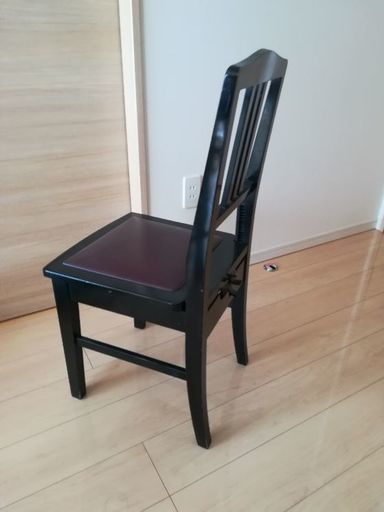 YAMAHA トムソン椅子 No.5 A 黒 半艶 高低自在 Amazon.co.jp: YAMAHA/ヤマハ 製 ピアノ専用椅子 No.5 A 黒/半艶塗装