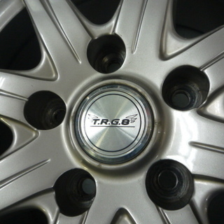 安心調整済み★205/60R16　ノア・ヴォクシー・ステップワゴン・アテンザ　ヨコハマタイヤ　2015年製造　クリーニング済み　お買得価格！