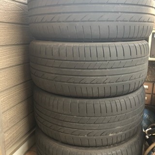 Rozestの18インチアルミホイール  アルファード ヴェルファイア