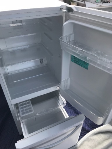 2016年製ハイアール冷凍冷蔵庫138L美品！千葉県内配送無料。設置無料。