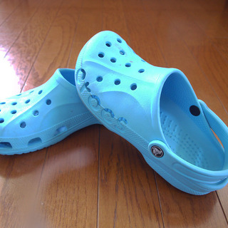 crocs★クロックス・フィートクロッグM8/W8（24センチ）