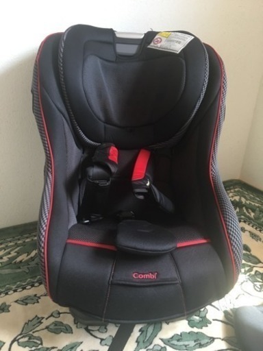チャイルドシート combi