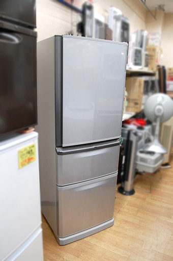 三菱 335L 3ドア冷蔵庫 2010年製 MR-C34R-S 製氷機付き シルバー 三菱 335L 3ドア冷蔵庫 2010年製 MR-C34R-S 製氷機付き シルバー