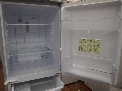 2016年製 137L 2ドア冷蔵庫 ！