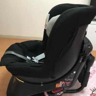 【値下げ交渉可能】エールベベチャイルドシート 値引き交渉可能】エールベベ チャイルドシート