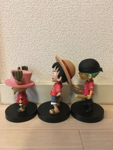 レア カープ ワンピース コラボフィギュア3体セット ケイジ 胡町のチケットの中古あげます 譲ります ジモティーで不用品の処分