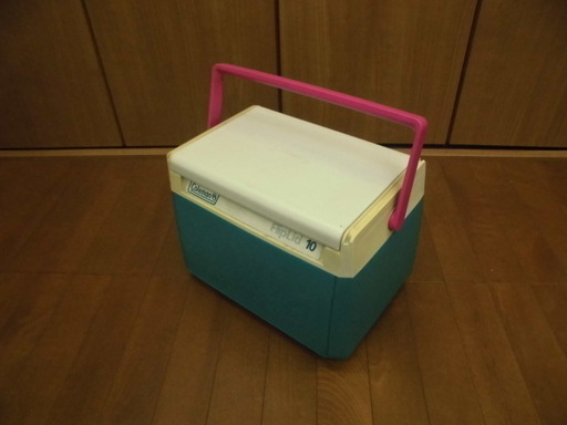 クーラーボックス コールマン フリップリッド10 Coleman FlipLid10 エメラルドグリーン系 蓋を回転させると小さなテーブルに変身!! キャンプやピクニックなどアウトドアに最適です☆彡 JM824)【取りに来られる方限定】