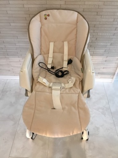 コンビ 電動ハイローチェア