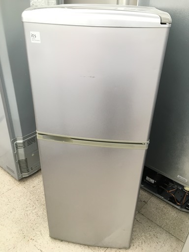 10000円以下　安心の6ヶ月動作保証付！SANYOの2ドア冷蔵庫です。