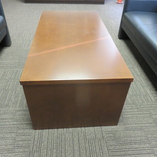 UCHIDA　応接室テーブル／センターテーブルM42型