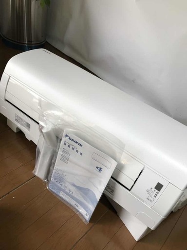 ☆DAIKIN ダイキン ルームエアコン AN-22UCS-W 冷房時6～9畳 暖房時5～6畳 Cシリーズ 17年製☆