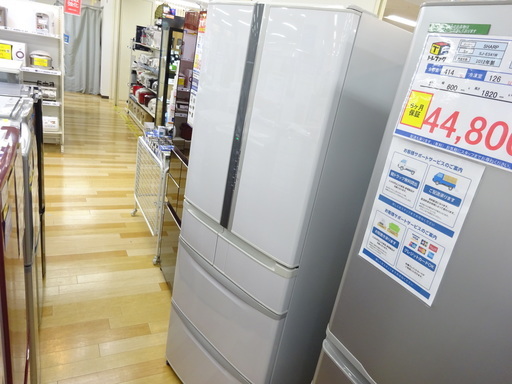 安心の6ヶ月保証付！2011年製　HITACHI(日立)6ドア冷蔵庫です！