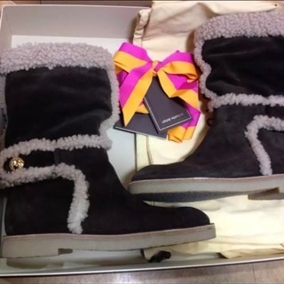 ルイヴィトン ムートンブーツ　louis vuitton シューズ　スニーカー LOUIS VUITTON（ルイ・ヴィトン） 美品◇LOUIS VUITTON スノードロップ